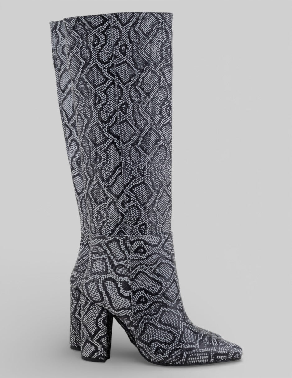 Botas altas  en Piel vegana – Negro talla 25