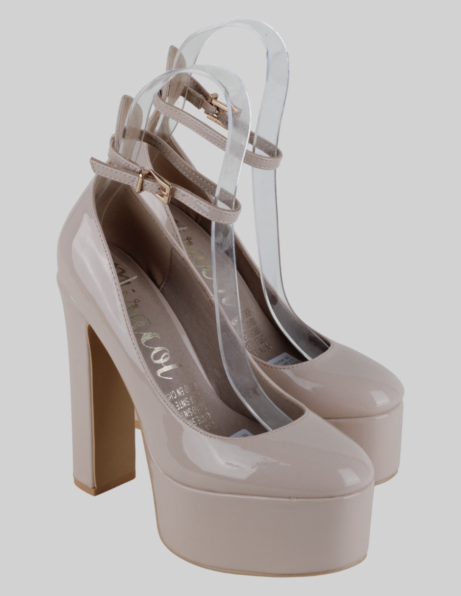 Zapatillas Exterior Charol Color Beige Para Mujer De Miracol