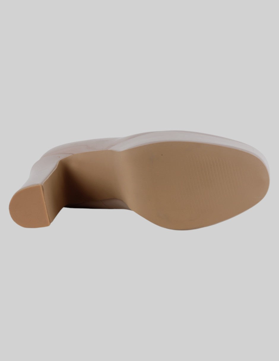 Zapatillas  en Charol – Beige talla 24