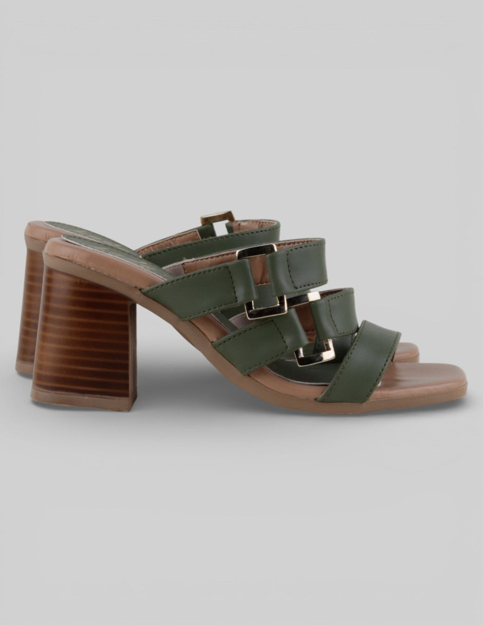 Sandalia con tacón  en Sintético – Verde talla 23