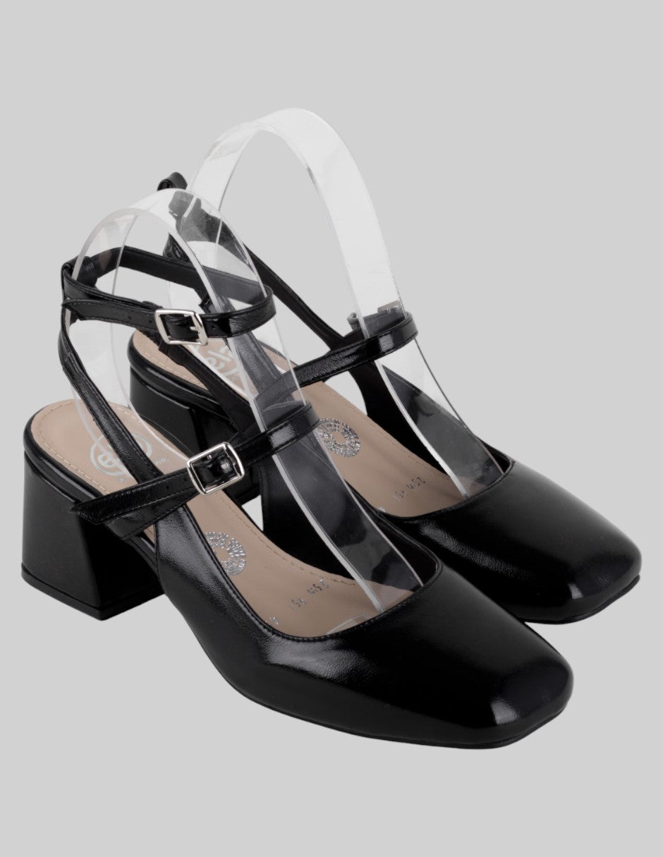 Zapatillas Exterior Charol Color Negro Para Mujer De Ela