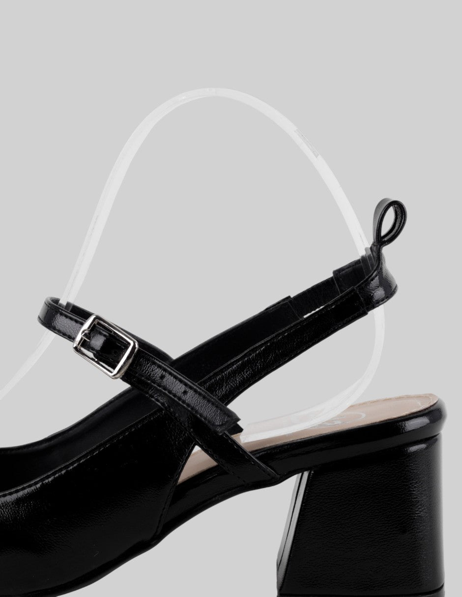 Zapatillas  en Charol – Negro talla 25.5