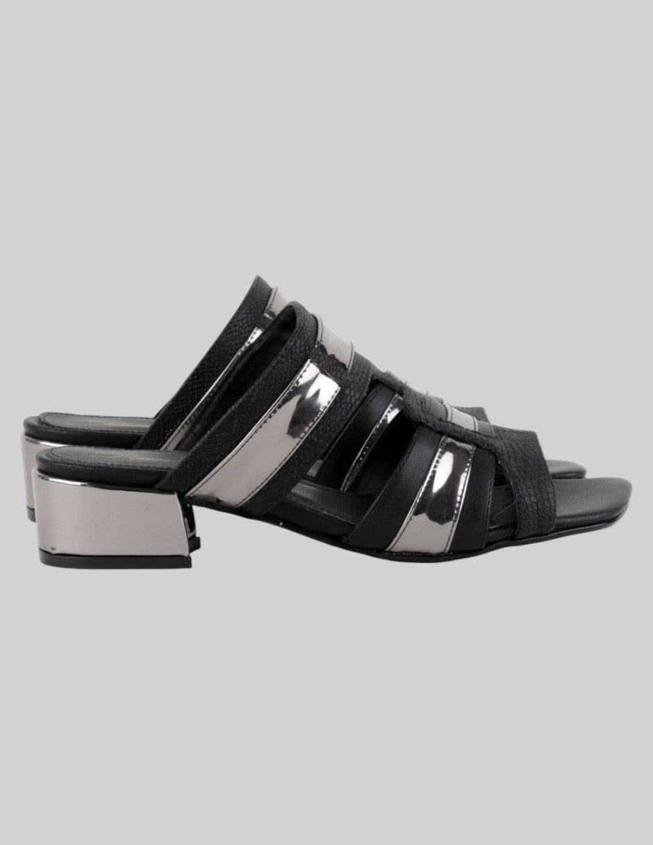 Sandalia con tacón  en Sintético – Negro talla 24