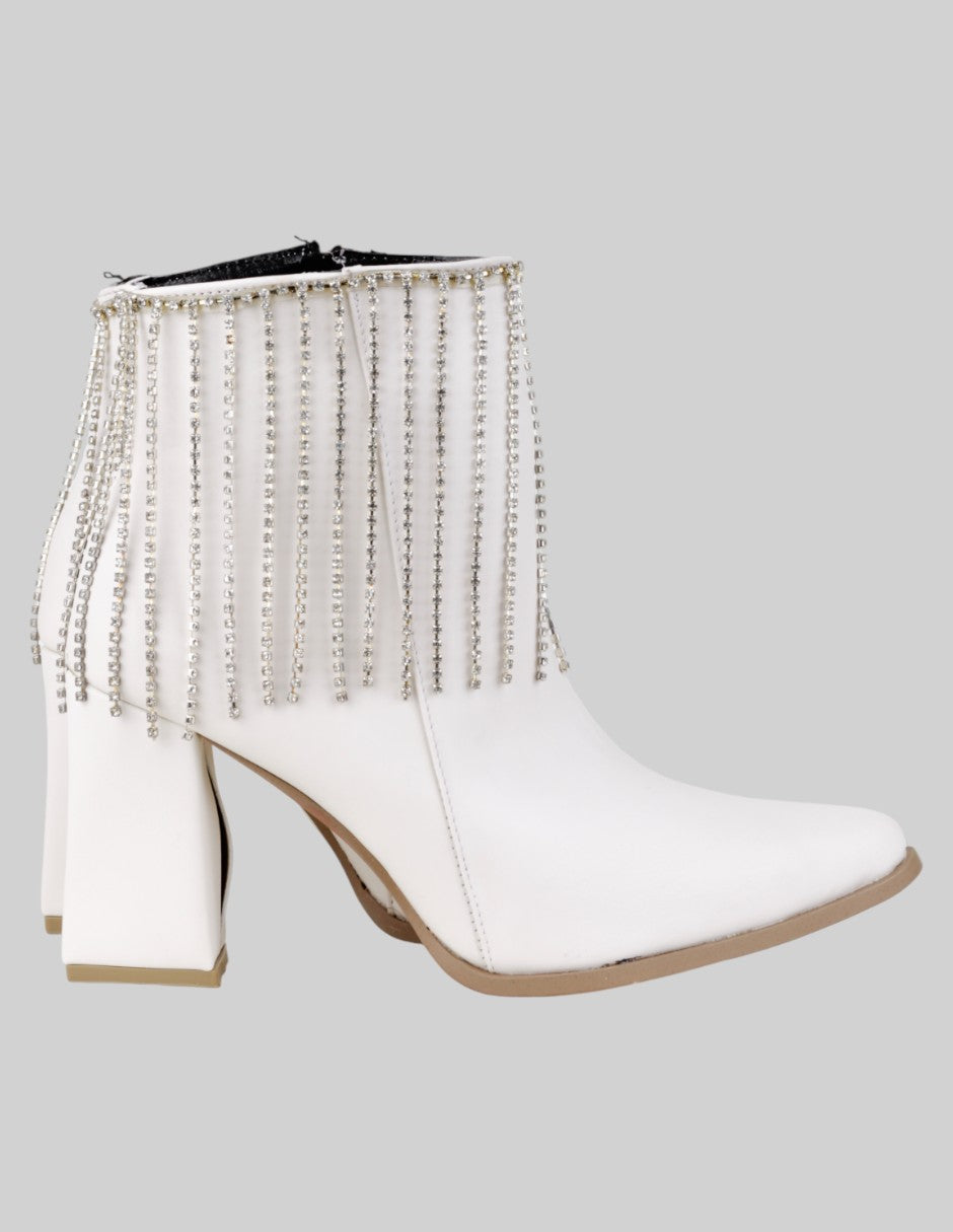 Botín con tacón  en Piel vegana – Beige talla 26