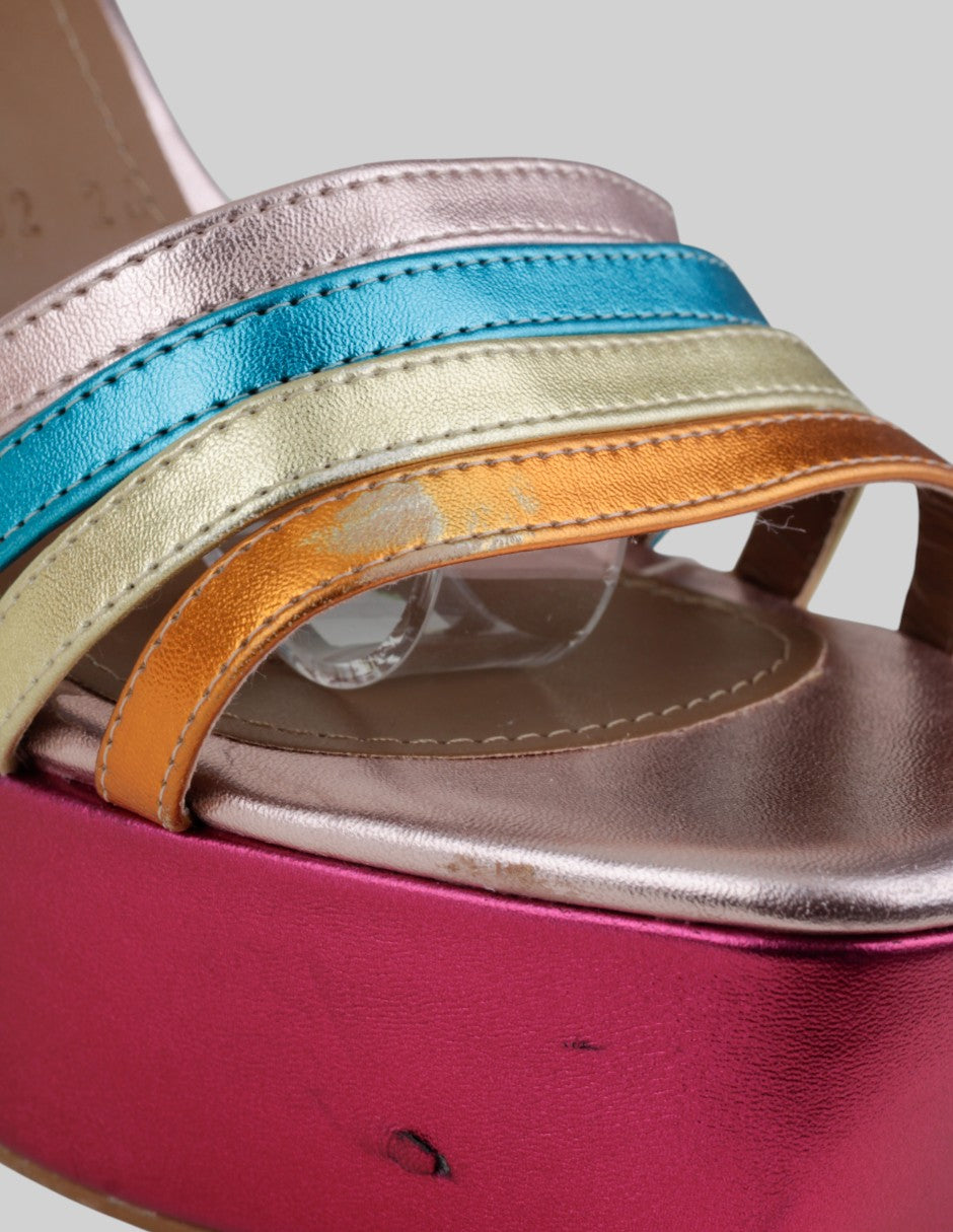 Sandalia con tacón  en Sintético – Multicolor talla 26