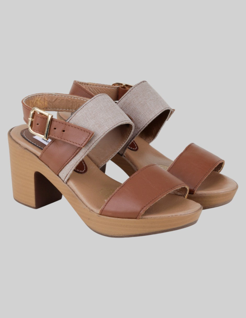 Sandalia con tacón Exterior Piel Color Café Para Mujer De RBCOLLECTION