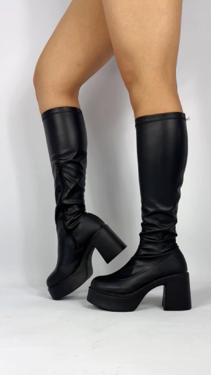 Botas Altas HELLA en Piel vegana – Negro - Main Image