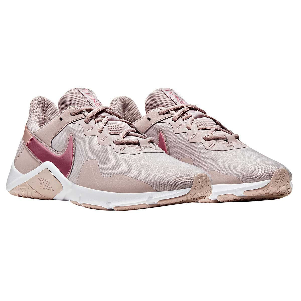 Tenis deportivos  Legend Essential 2 Para Mujer Color Rosa De Nike