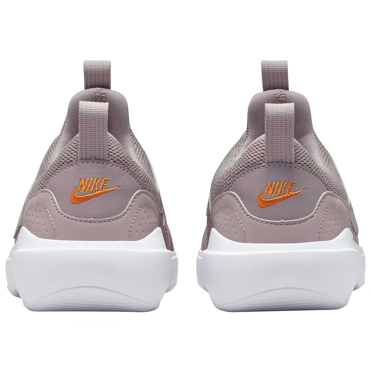 Tenis deportivos  Ad Comfort Para Mujer Color Beige  De Nike