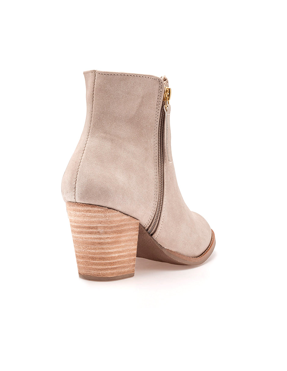 Botín con tacón Exterior Textil Color Beige Para Mujer De RBCOLLECTION