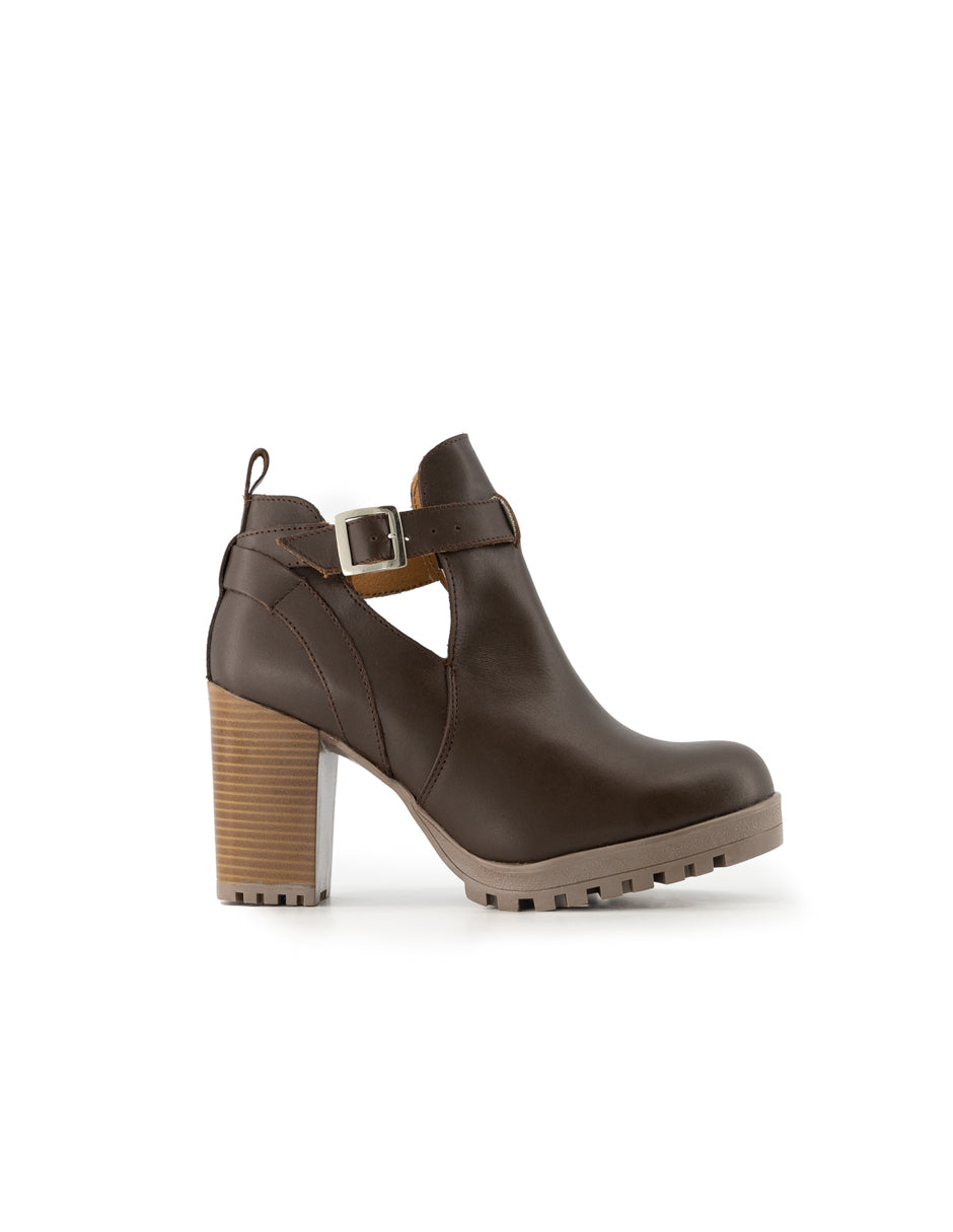 Botín con tacón Exterior Piel Color Café Para Mujer De RBCOLLECTION