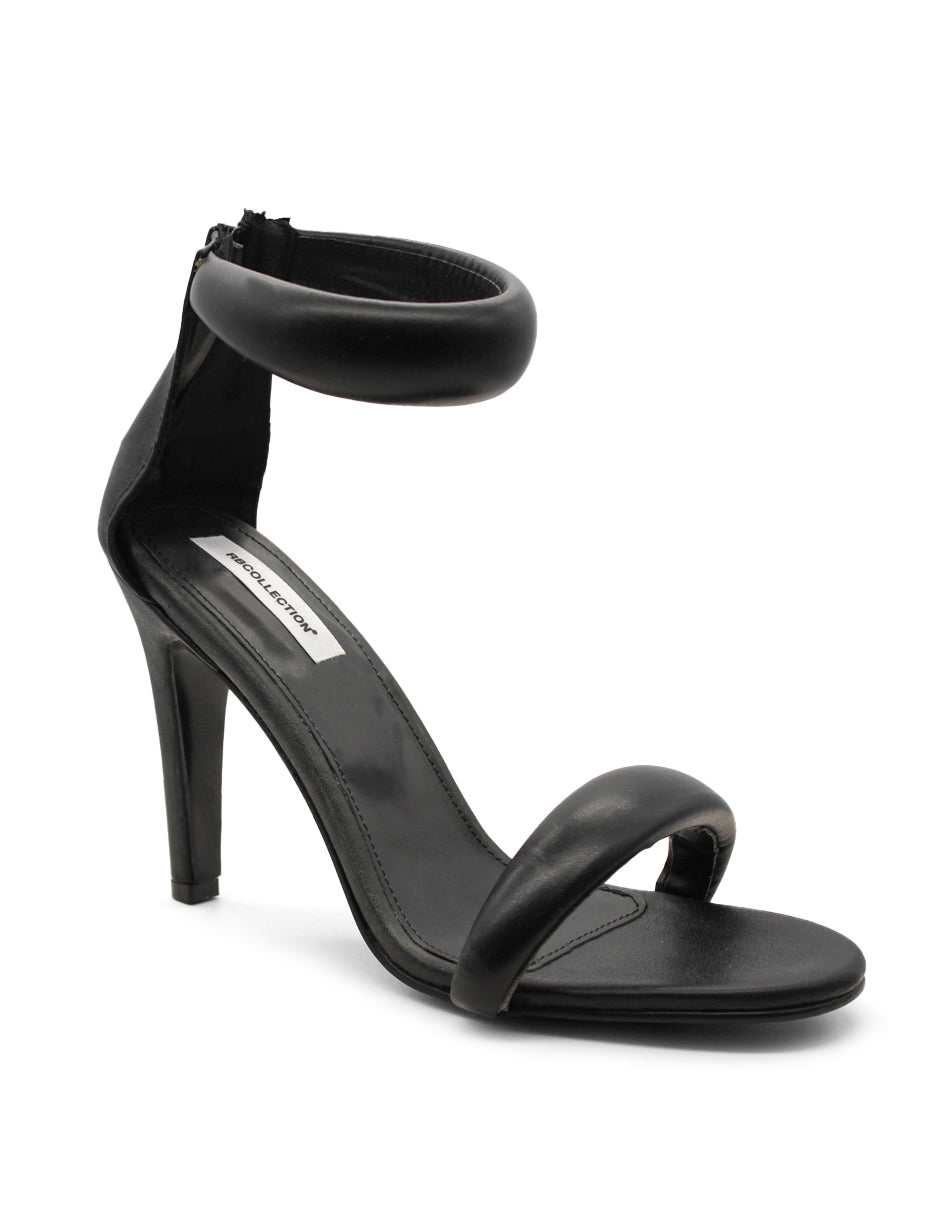 Sandalia con Tacón Exterior Piel sintético Color Negro Para Mujer De RBCOLLECTION