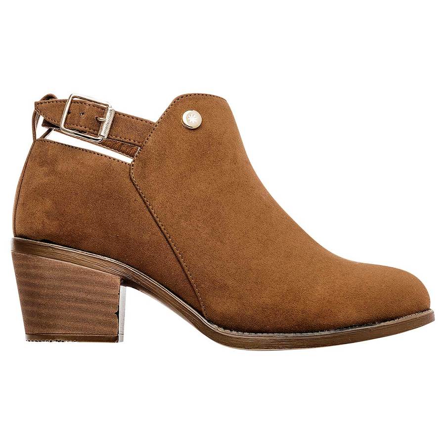 Botas tipo western Exterior Gamuza Sintética Color Camel de Moramora