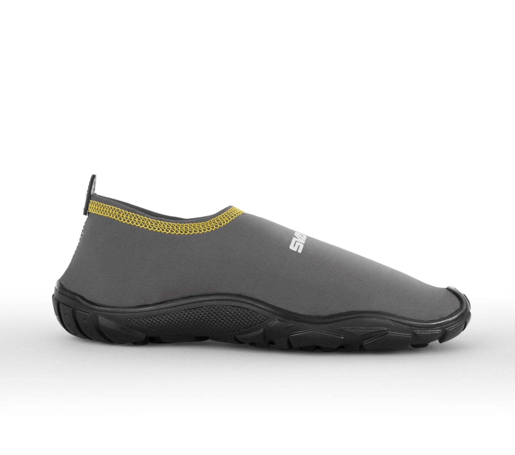 Zapato Acuático Modelo Diez Gris de SVAGO!