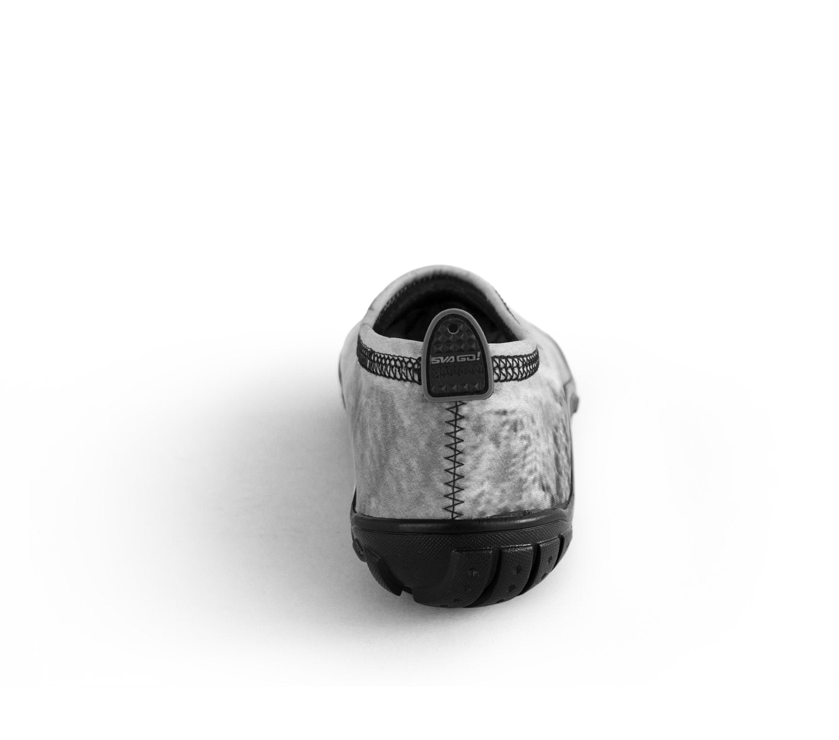 Zapato Acuático Modelo RX Gris de SVAGO!
