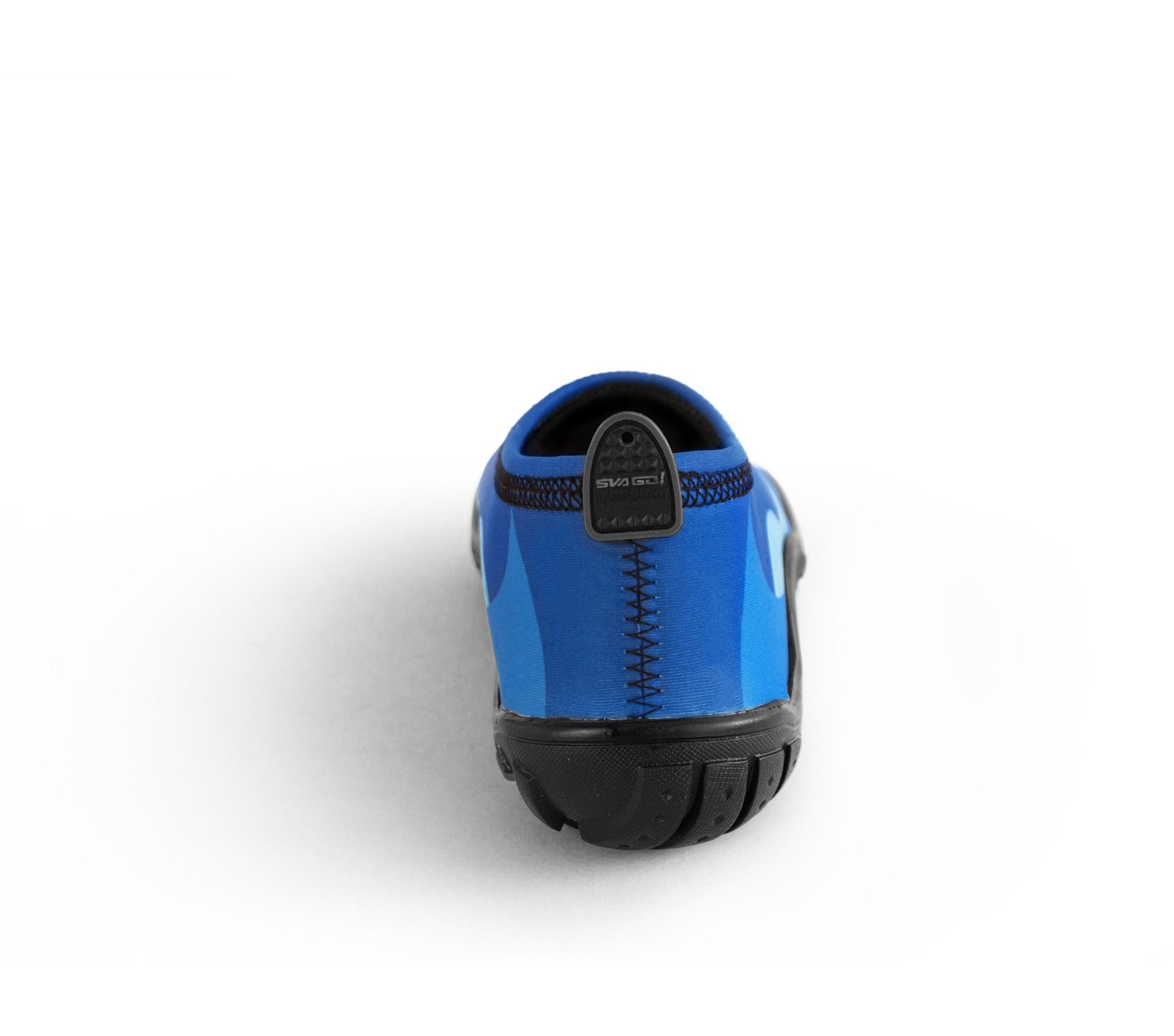 Zapato Acuático Modelo Tiburón Rey de SVAGO!